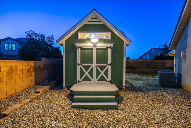 Detail Gallery Image 47 of 62 For 42715 Raywood, Lancaster,  CA 93536 - 4 Beds | 2/1 Baths