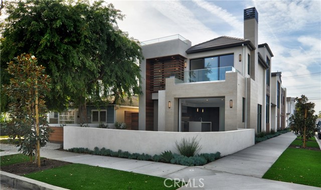 Detail Gallery Image 26 of 32 For 621 Narcissus Ave, Corona Del Mar,  CA 92625 - 3 Beds | 3 Baths