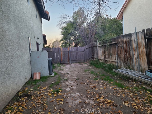 Detail Gallery Image 17 of 50 For 1160 Garnet, Palmdale,  CA 93550 - 4 Beds | 3 Baths