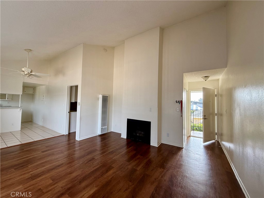 MLS #PW25250065 image #2