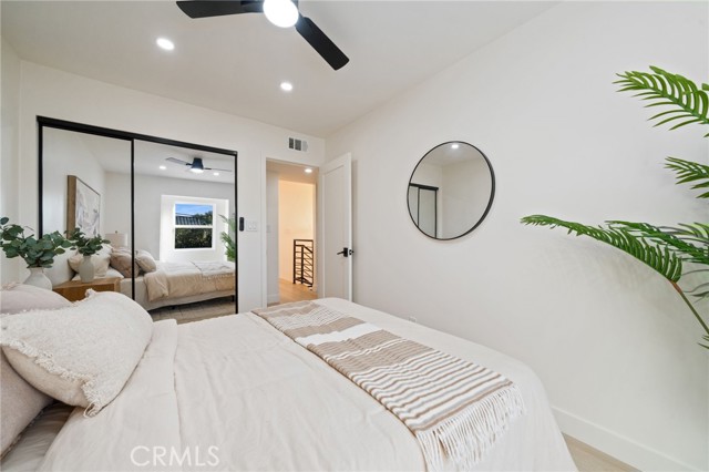 Detail Gallery Image 17 of 29 For 332 Flint Ave, Long Beach,  CA 90814 - 3 Beds | 3 Baths