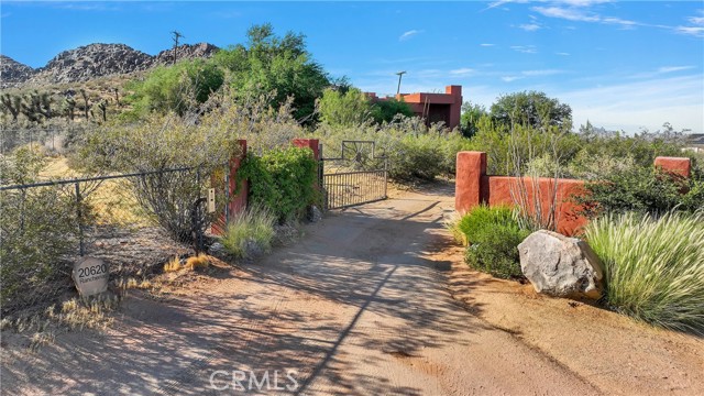 Detail Gallery Image 49 of 59 For 20620 Rancherias Rd, Apple Valley,  CA 92307 - 4 Beds | 3/1 Baths