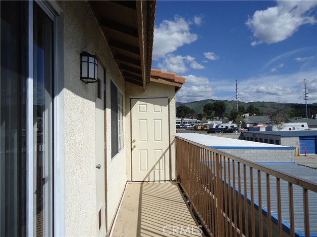 1365 Crafton Avenue, Mentone CA: https://media.crmls.org/medias/ae855852-c115-4e3e-936e-a80cf3a190c7.jpg