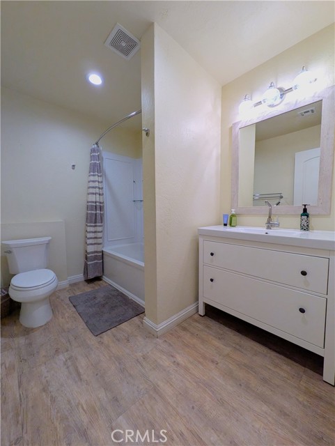 693 Knight Avenue, Big Bear Lake CA: https://media.crmls.org/medias/ae85efeb-de5a-412b-b816-1fc819070945.jpg