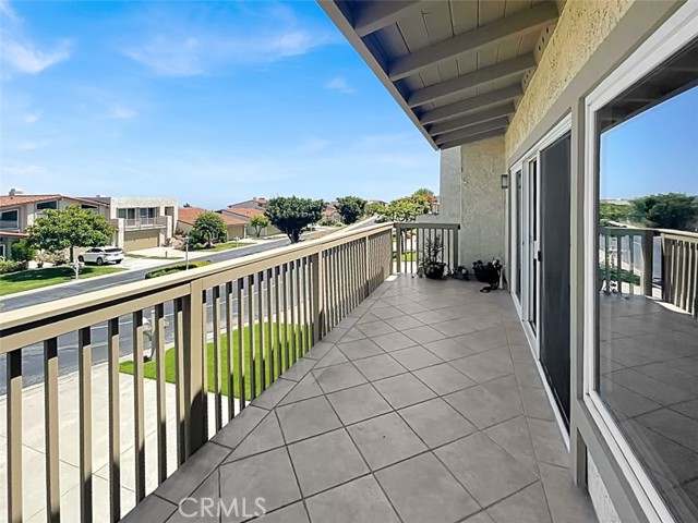 Detail Gallery Image 7 of 34 For 62 Hilltop Circle, Rancho Palos Verdes,  CA 90275 - 3 Beds | 3 Baths