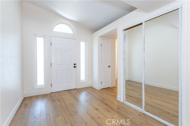 Image 9 of 40 For 20049 Canyon View