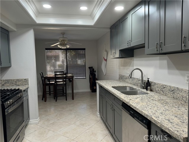 Detail Gallery Image 3 of 21 For 9854 Madera Ct, Rancho Cucamonga,  CA 91730 - 2 Beds | 2/1 Baths