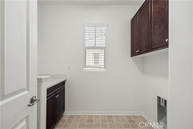 14681 Marist Lane, Chino CA: https://media.crmls.org/medias/ae88e28a-51aa-4eaf-9a0d-00ea53b985df.jpg