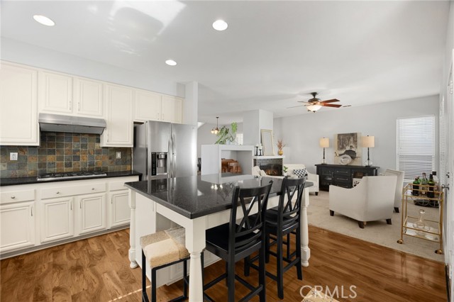 Detail Gallery Image 14 of 31 For 53 Montecilo, Lake Forest,  CA 92610 - 3 Beds | 2/1 Baths