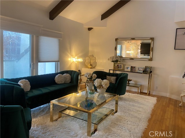 Detail Gallery Image 14 of 20 For 4609 Park Mirasol, Calabasas,  CA 91302 - 3 Beds | 3/1 Baths