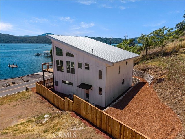 Detail Gallery Image 30 of 59 For 12172 Lakeshore Dr, Clearlake,  CA 95422 - 2 Beds | 2 Baths