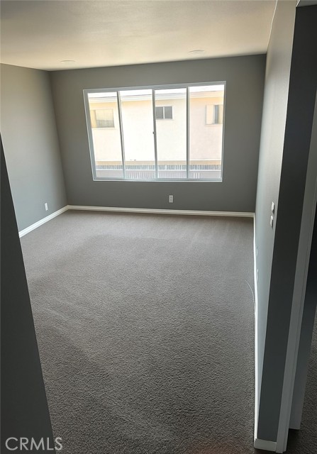 21000 Parthenia Street, Canoga Park CA: https://media.crmls.org/medias/ae8d364d-17e8-403c-871b-efb9755c02ae.jpg