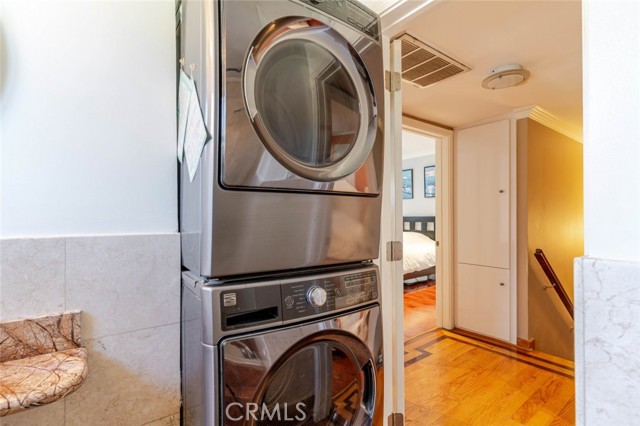 Detail Gallery Image 21 of 32 For 6232 Morse Ave, North Hollywood,  CA 91606 - 3 Beds | 3 Baths