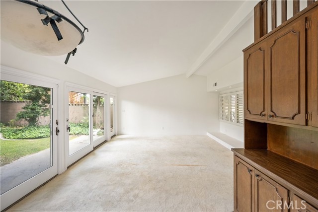 Image 6 of 27 For 390 Peralta Avenue
