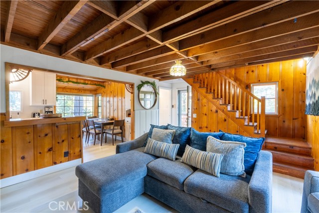 Detail Gallery Image 13 of 46 For 610 Clubhouse, Twin Peaks,  CA 92391 - 2 Beds | 2 Baths