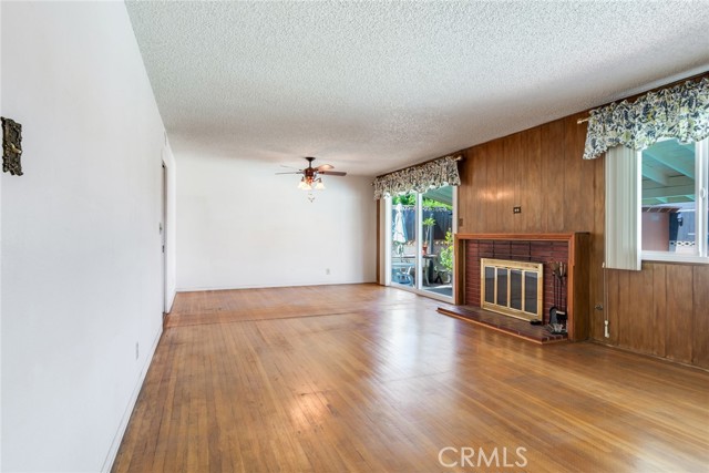 1242 N Dalton Avenue, Azusa CA: https://media.crmls.org/medias/ae8ed8d9-c0c9-4166-81e8-5a67ab7889d6.jpg