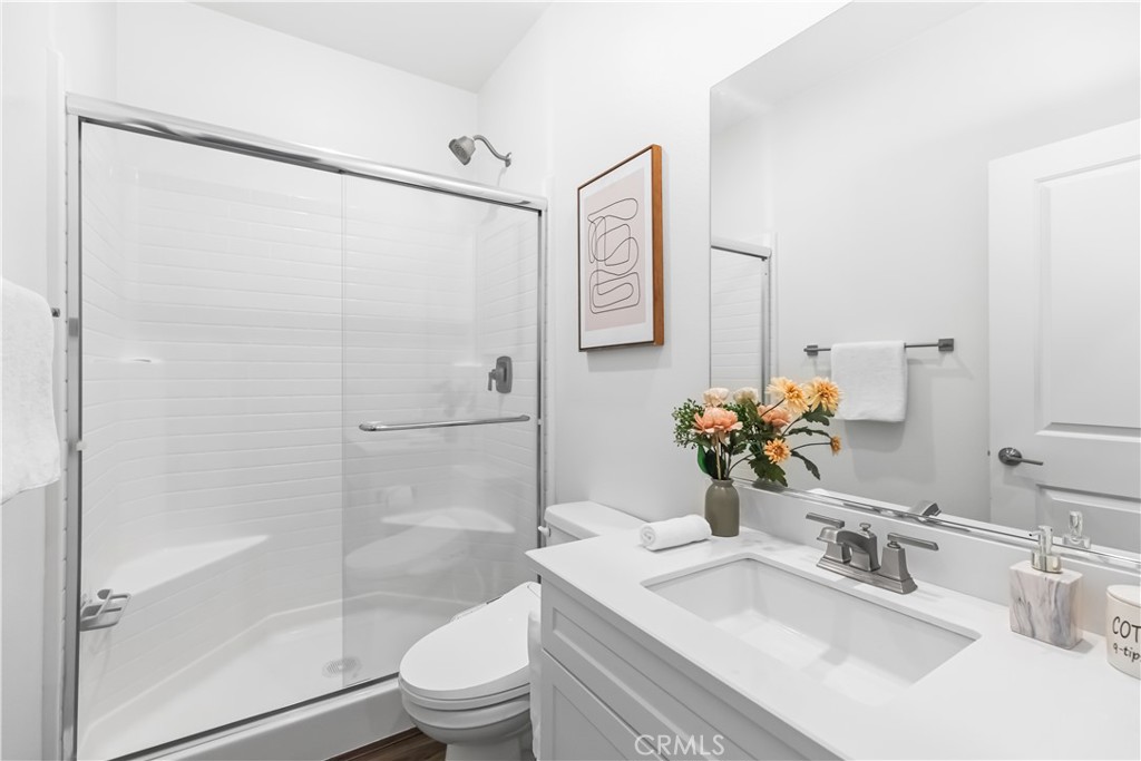 MLS #OC25112851 img 17