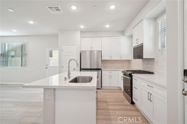 40411 Via Cava, Temecula CA: https://media.crmls.org/medias/ae908480-d9e8-41be-a439-c2ccec140737.jpg