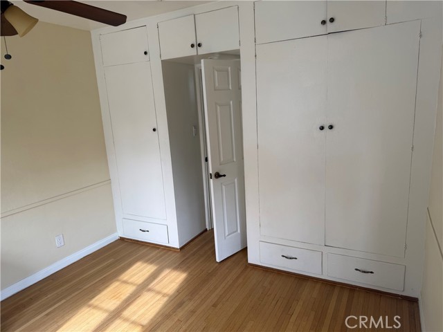 Detail Gallery Image 12 of 32 For 1437 Greenfield Ave, Los Angeles,  CA 90025 - – Beds | – Baths