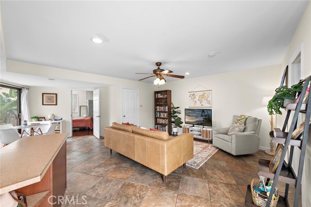 Detail Gallery Image 17 of 32 For 202 Avenida Monterey, San Clemente,  CA 92672 - 6 Beds | 4 Baths