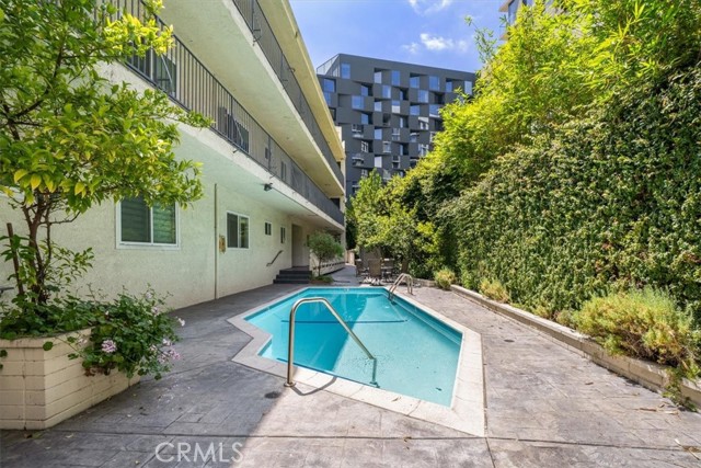 Detail Gallery Image 31 of 33 For 1228 N La Cienega Bld #203,  West Hollywood,  CA 90069 - 2 Beds | 2 Baths
