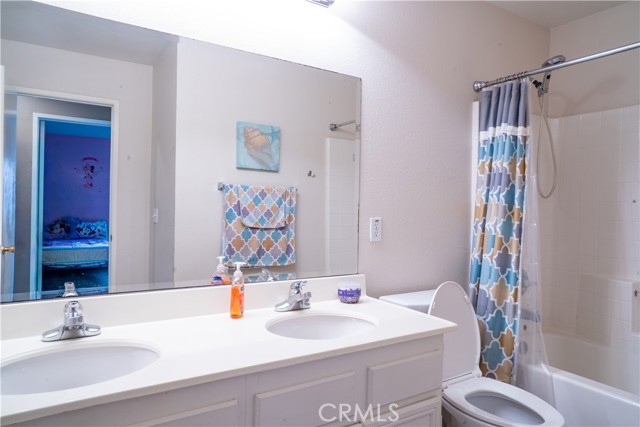 Detail Gallery Image 12 of 16 For 1316 Blazing Star, Perris,  CA 92571 - 4 Beds | 2 Baths