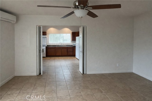 Detail Gallery Image 4 of 9 For 494 Alta Mesa Dr, Riverside,  CA 92507 - 1 Beds | 1 Baths