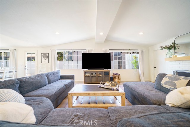 Detail Gallery Image 9 of 50 For 348 Hamilton, Costa Mesa,  CA 92627 - 3 Beds | 2 Baths