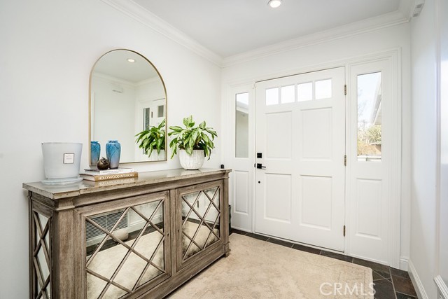 Detail Gallery Image 4 of 24 For 2012 Diana Lane, Newport Beach,  CA 92660 - 4 Beds | 4 Baths