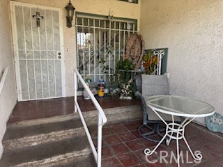 Detail Gallery Image 4 of 10 For 247 Ellingbrook Dr, Montebello,  CA 90640 - 4 Beds | 3 Baths