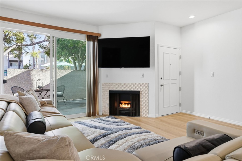 434 E Spruce Avenue #106