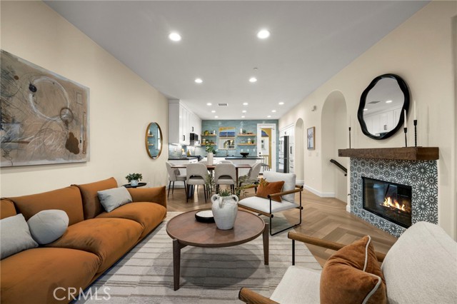 752 S Melrose Street, Anaheim CA: https://media.crmls.org/medias/ae9694f8-fda6-48fb-8579-9d2cee821ecf.jpg