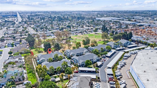 Detail Gallery Image 24 of 25 For 18242 Parkview Ln #103,  Huntington Beach,  CA 92648 - 1 Beds | 1 Baths