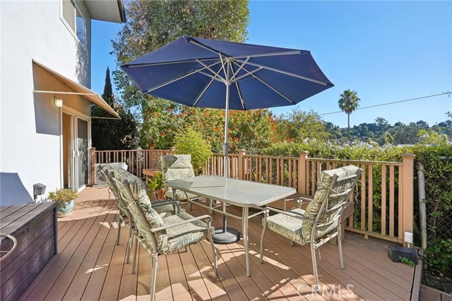 Detail Gallery Image 39 of 44 For 2305 Silver Ridge Ave, Los Angeles,  CA 90039 - 6 Beds | 6 Baths