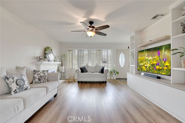 Detail Gallery Image 12 of 43 For 5970 Avenue Juan Bautista, Jurupa Valley,  CA 92509 - 4 Beds | 2 Baths