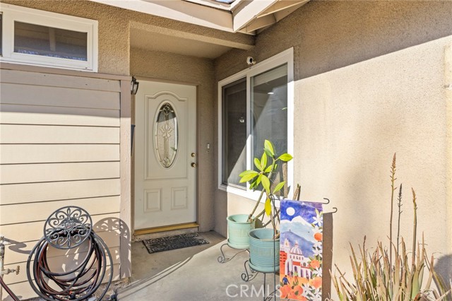 Detail Gallery Image 5 of 51 For 6153 Academy Ave, Riverside,  CA 92506 - 4 Beds | 2 Baths