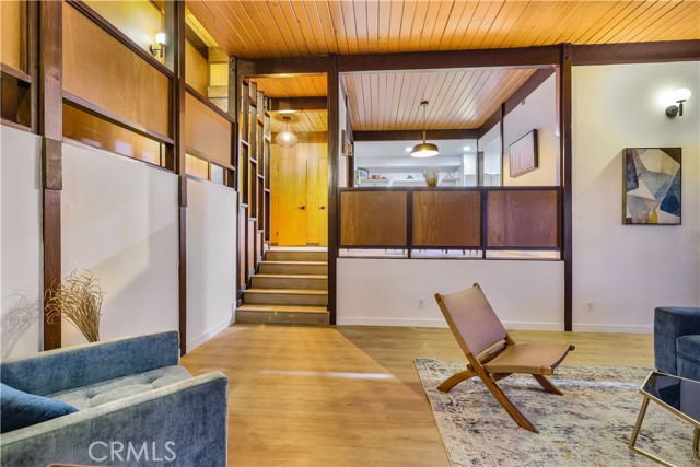 20289 Westpoint Drive, Riverside CA: https://media.crmls.org/medias/ae9a02da-d5aa-4fb4-bac4-38be4ecdf45f.jpg