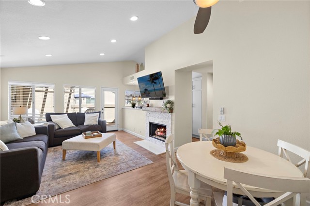 Detail Gallery Image 10 of 31 For 26433 Portola, Mission Viejo,  CA 92692 - 2 Beds | 2 Baths
