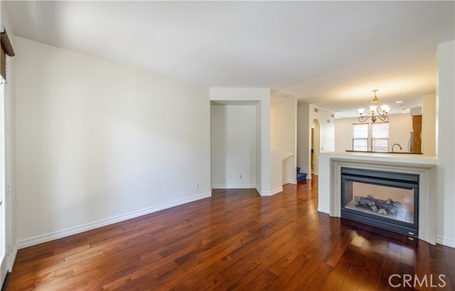 Photo #9: OC23133773 Listing 