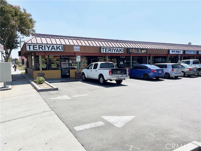 13300 Valley Boulevard, La Puente, California 91746, ,Commercial Lease,For Rent,13300 Valley Boulevard,CRIV24208743