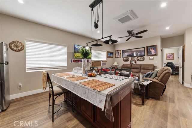 8963 Bold Ruler Lane, Jurupa Valley CA: https://media.crmls.org/medias/ae9b135e-c168-4b21-848b-0c55506b823c.jpg