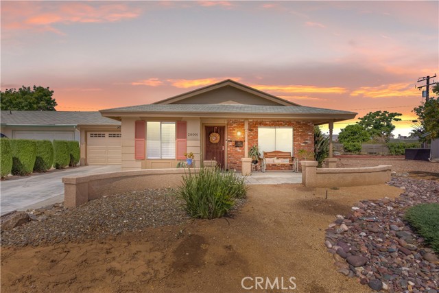 28001 Winged Foot Drive, Menifee CA: https://media.crmls.org/medias/ae9bfe12-3ad2-422e-a661-86ec413d9547.jpg