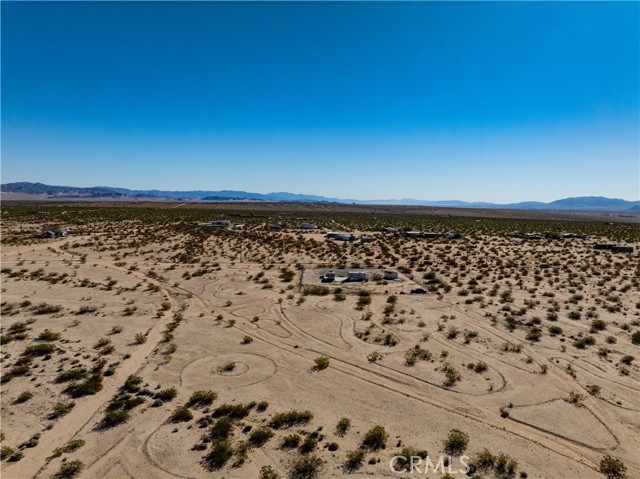 Detail Gallery Image 6 of 26 For 1188 Mile Square Ave, Joshua Tree,  CA 92252 - – Beds | – Baths