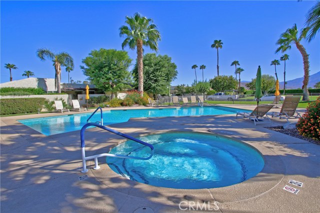 Image 32 for 1451  E Amado RD