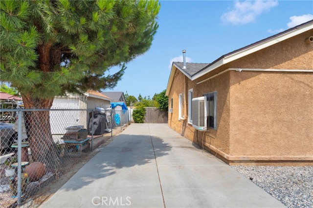 Detail Gallery Image 4 of 30 For 1317 Clay St, Redlands,  CA 92374 - 2 Beds | 2 Baths