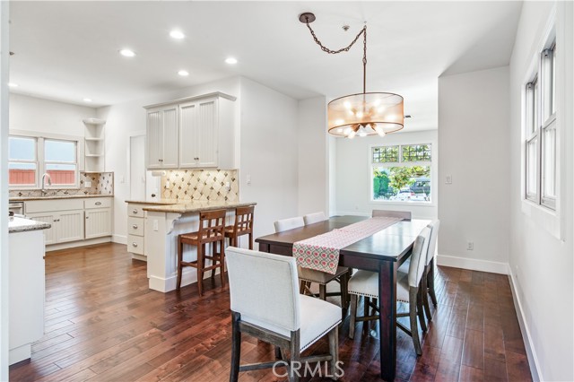 420 Broadway, Redondo Beach, California 90277, 4 Bedrooms Bedrooms, ,2 BathroomsBathrooms,Residential,For Sale,Broadway,SB26076613