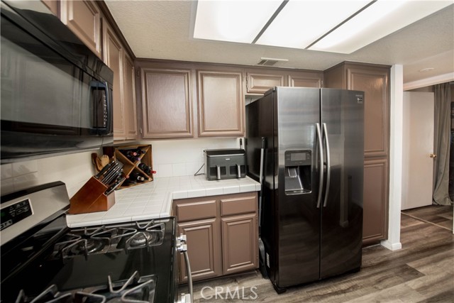 Detail Gallery Image 13 of 27 For 2290 Indigo Hills Dr #6,  Corona,  CA 92879 - 2 Beds | 2 Baths