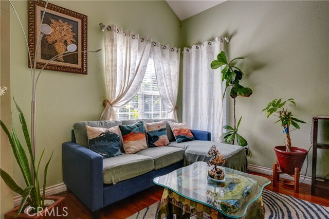 Detail Gallery Image 14 of 68 For 1808 Cave St, Redlands,  CA 92374 - 3 Beds | 2/1 Baths