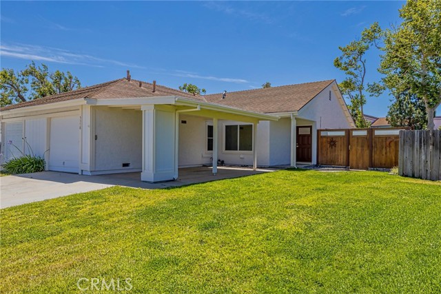 5378 Hidalgo St, Camarillo, CA 93012