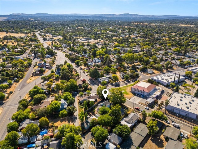 2870 Orange Avenue, Oroville CA: https://media.crmls.org/medias/aea0b11d-3a3f-4745-8403-20d6202dca41.jpg